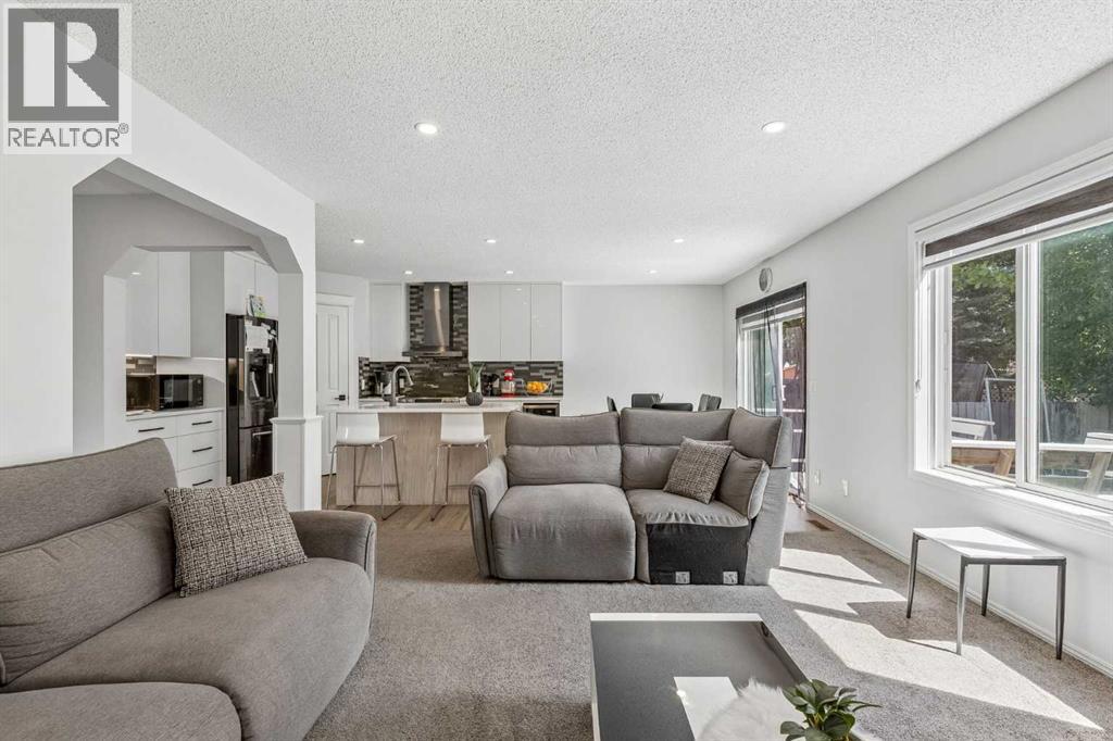 60 Cranfield Park Se Property Photo 13