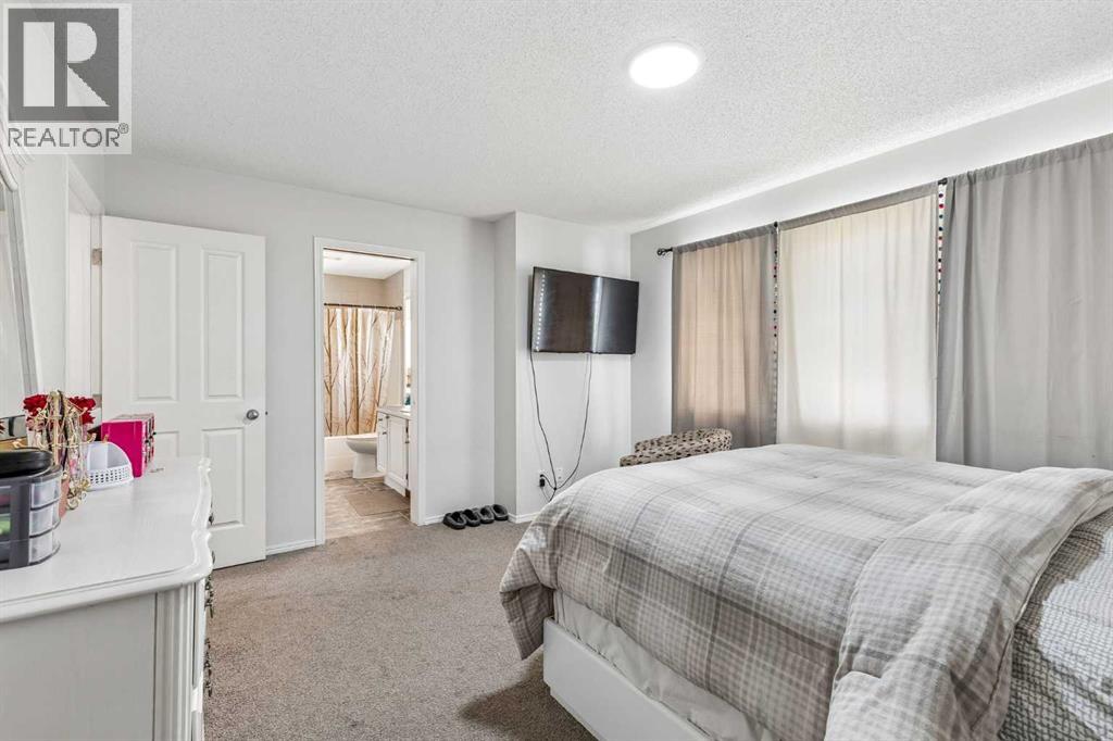 60 Cranfield Park Se Property Photo 18