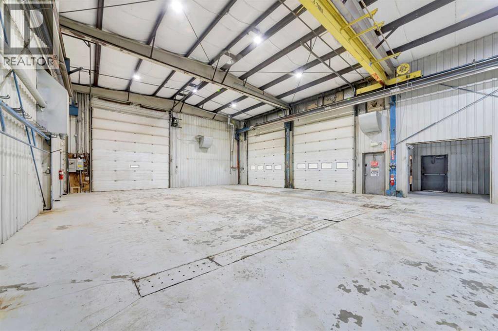 5106 63 Street Property Photo 15
