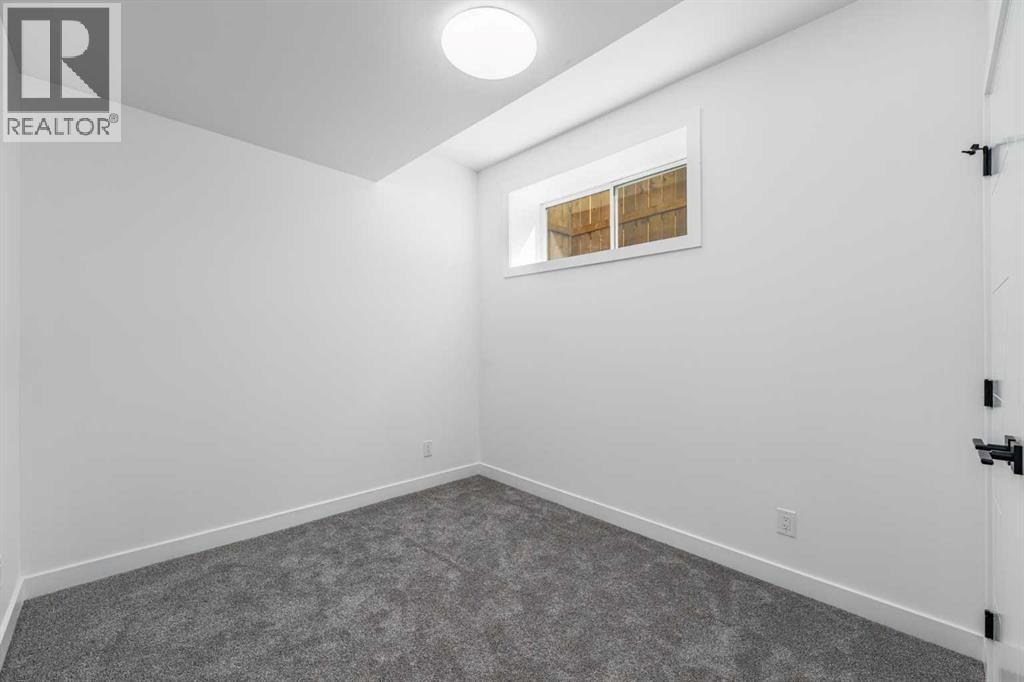 421 Hendon Drive Nw Property Photo 32