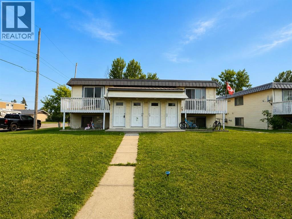 8014805 52 Street Property Photo 2