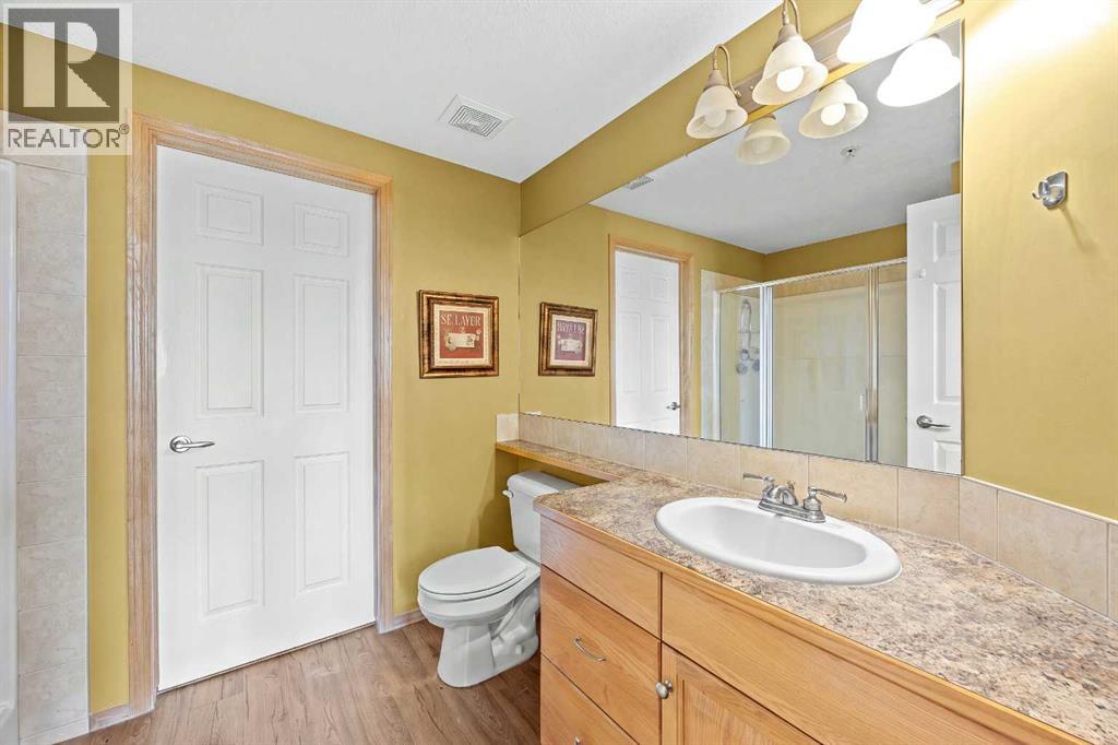 15 Everstone Drive Southwest Property Photo 13