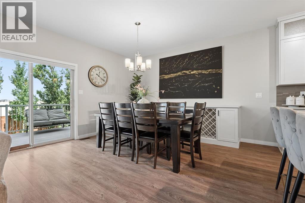 409 Devonia Way W Property Photo 10