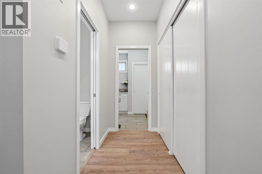 409 Devonia Way W Property Photo 14