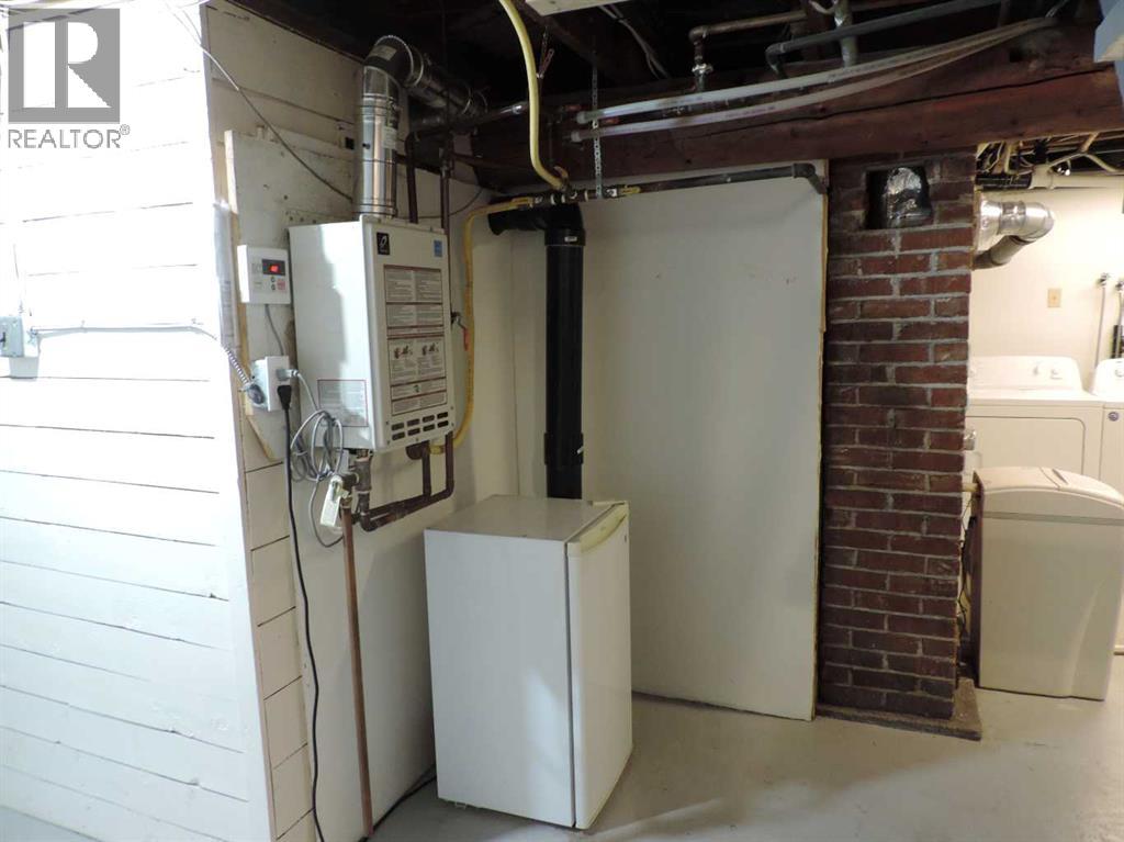 208 Patricia Street Property Photo 7