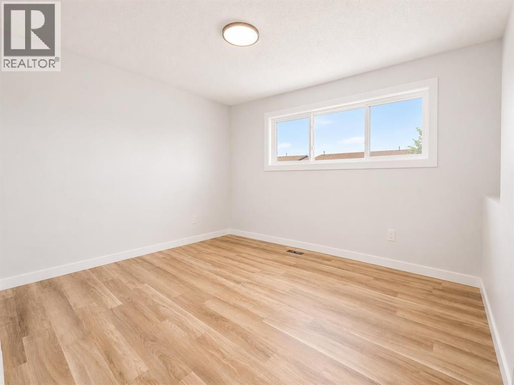 10902 97th Avenue Property Photo 8