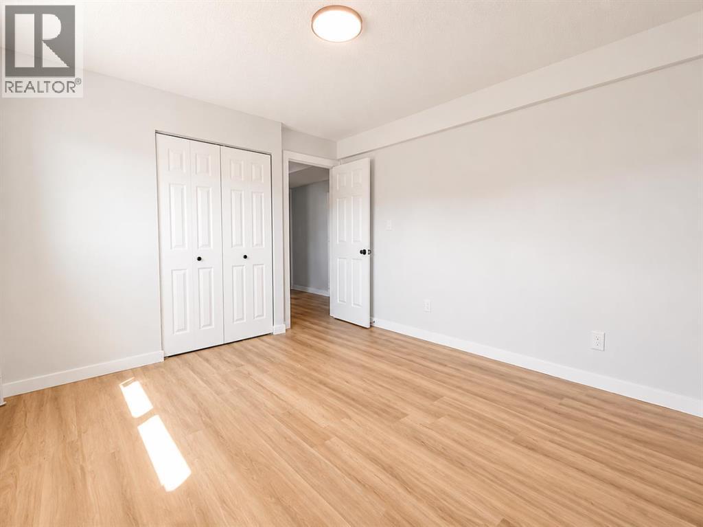 10902 97th Avenue Property Photo 12