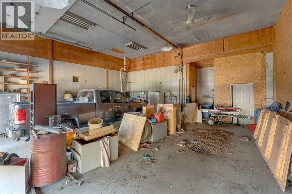 283055 Township Road 250 Property Photo 39
