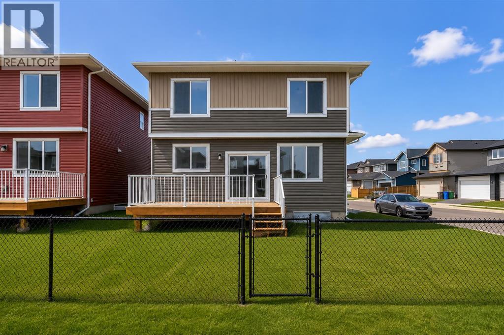 198 Dawson Harbour Hill Property Photo 28