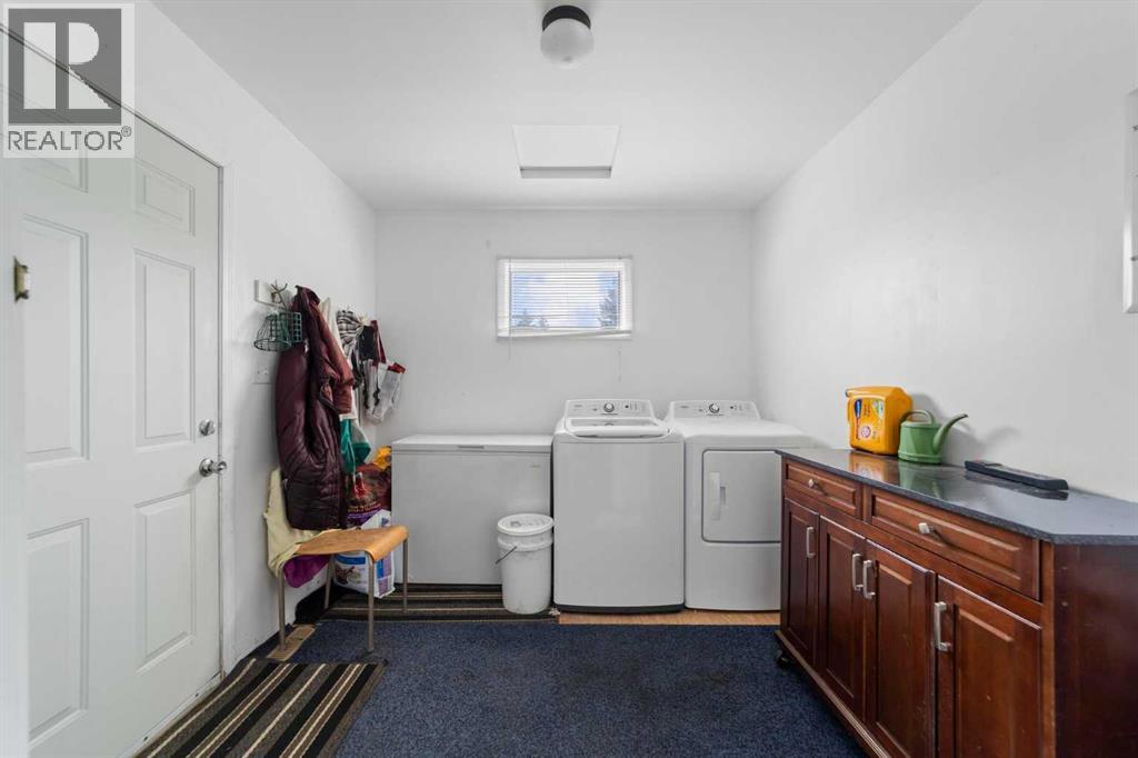 1019 Main Street Property Photo 16