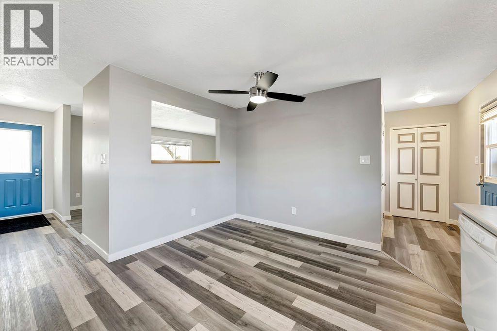 5104 54a Street Property Photo 7