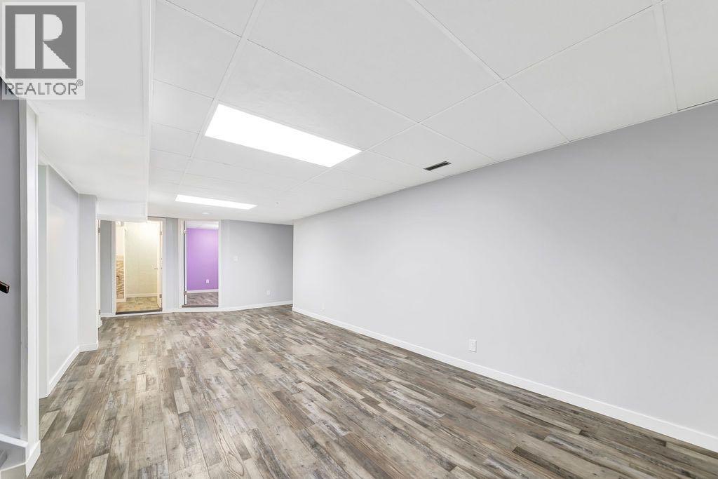 5104 54a Street Property Photo 22