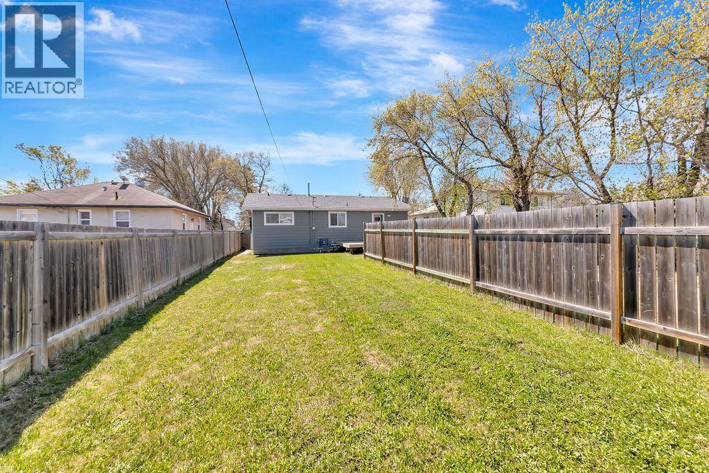 5104 54a Street Property Photo 30