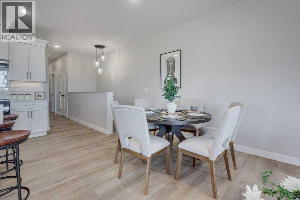 15 Ellington Crescent Property Photo 12