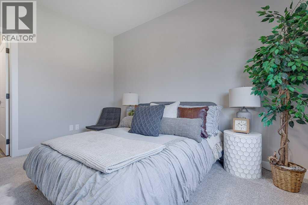 15 Ellington Crescent Property Photo 19