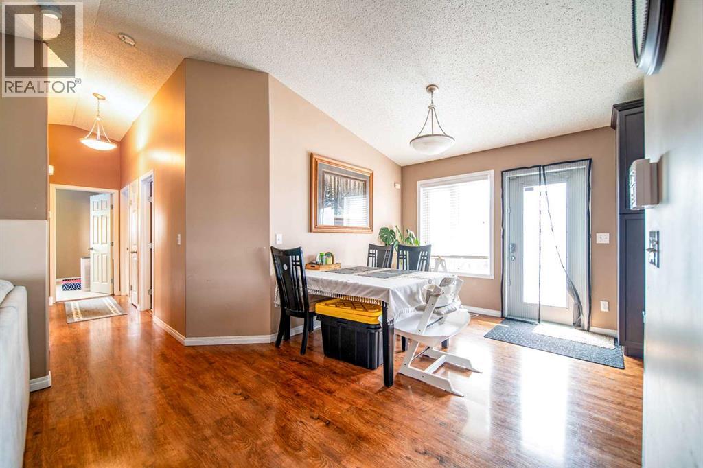 1025 30 Street Property Photo 5