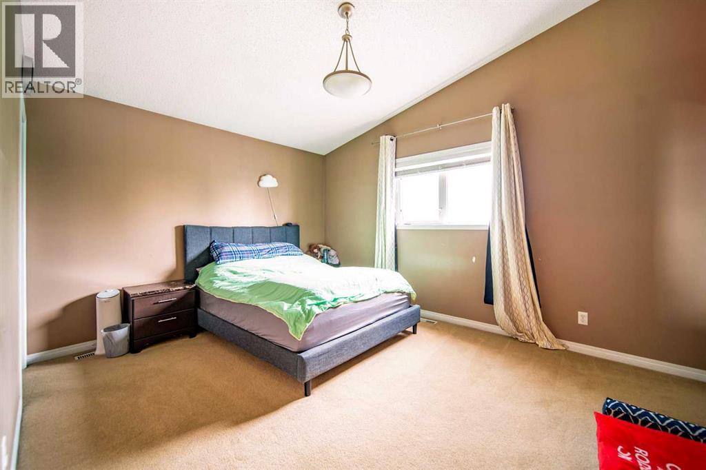 1025 30 Street Property Photo 10