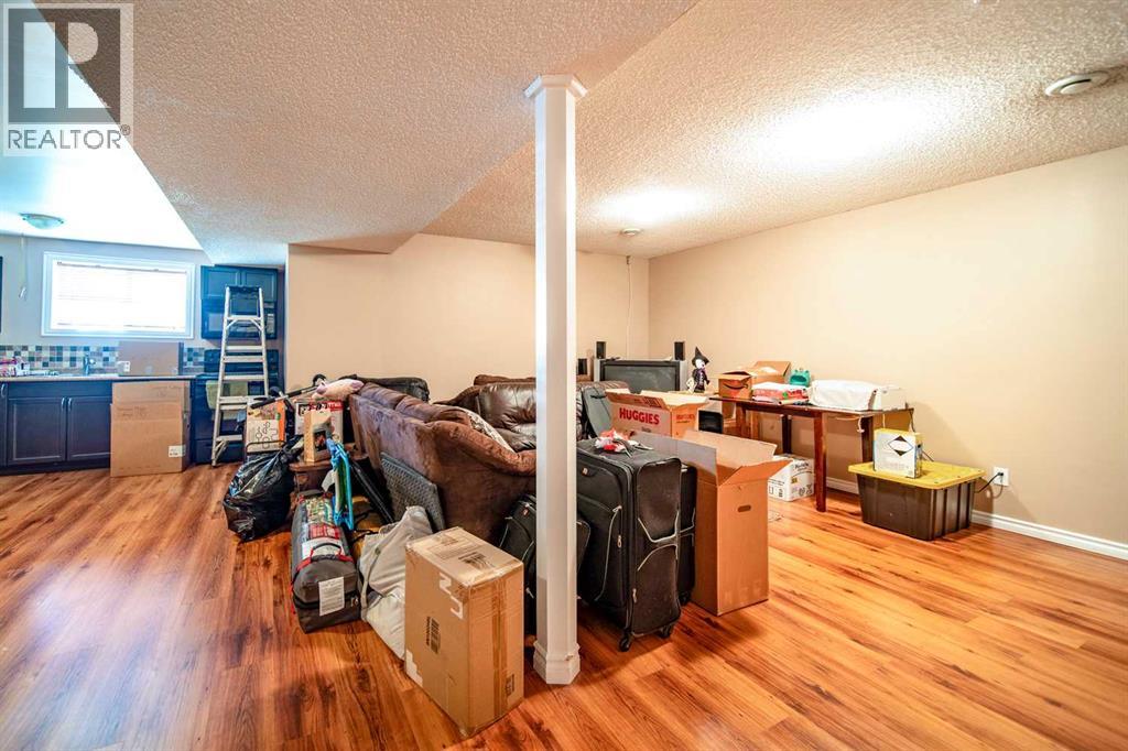 1025 30 Street Property Photo 13