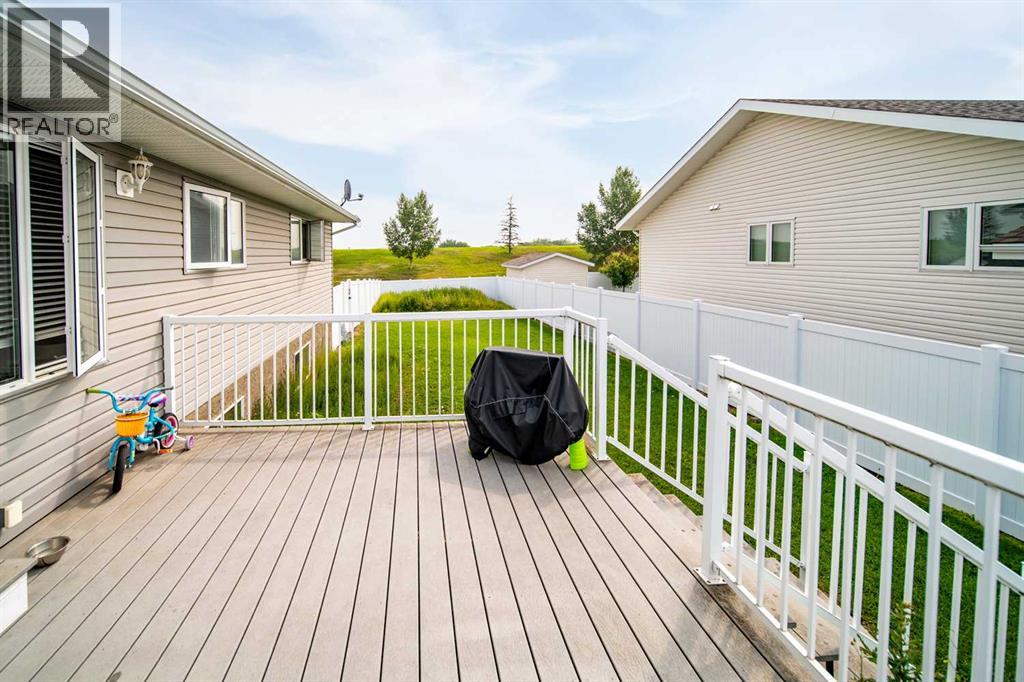 1025 30 Street Property Photo 18
