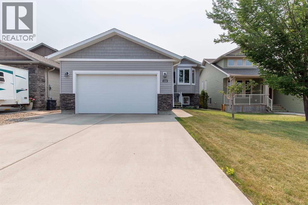 195 Mt Sundial Court W Property Photo 1