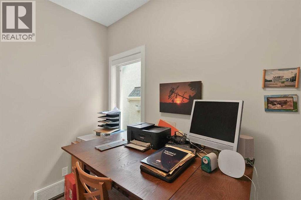 518 Mahogany Manor Se Property Photo 18