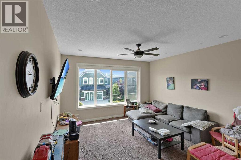 518 Mahogany Manor Se Property Photo 23