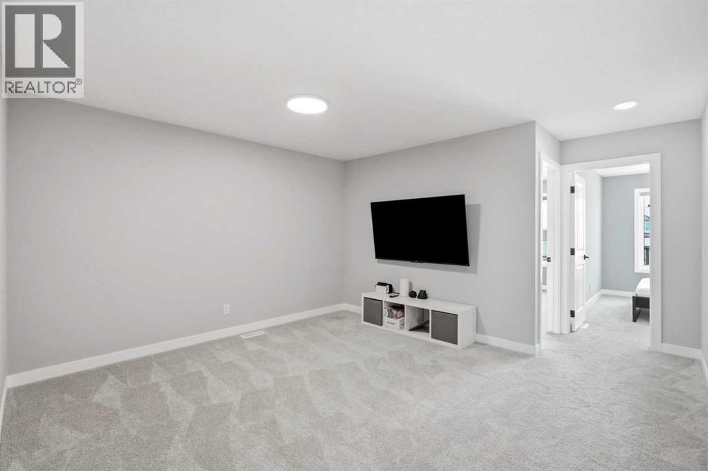 143 Belvedere Crescent Se Property Photo 19