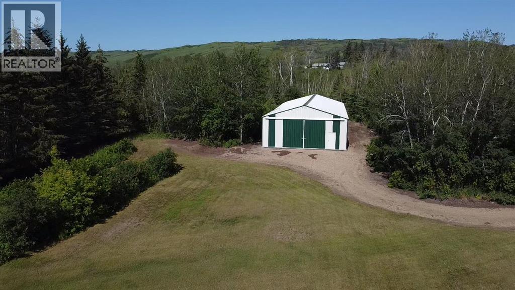 231061 Highway 684 Property Photo 4