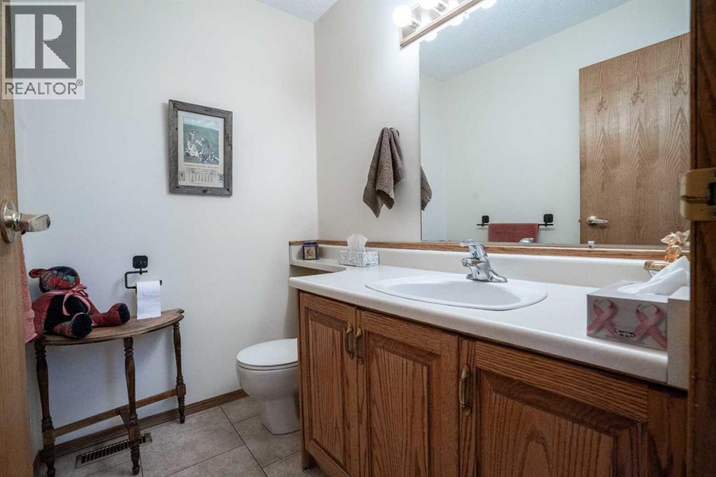 231061 Highway 684 Property Photo 24