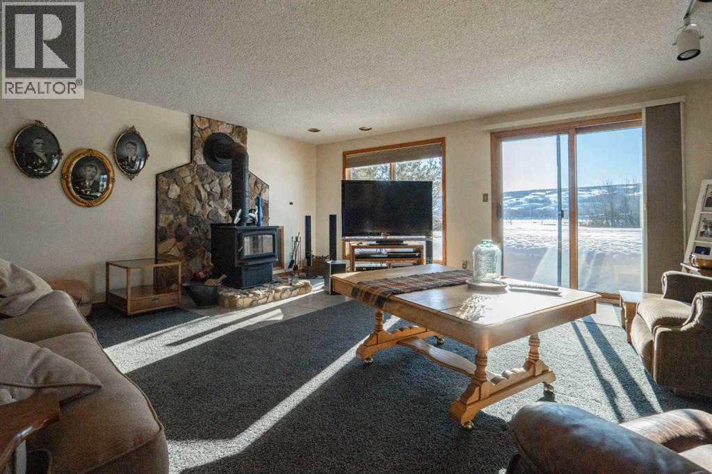 231061 Highway 684 Property Photo 30