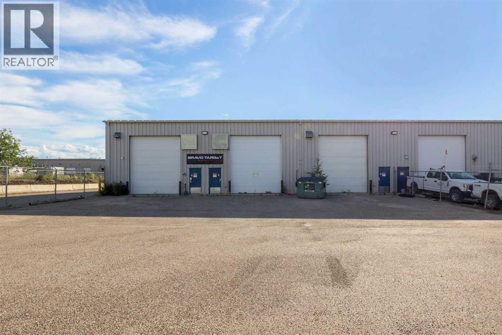 380 Mackenzie Boulevard Property Photo 4
