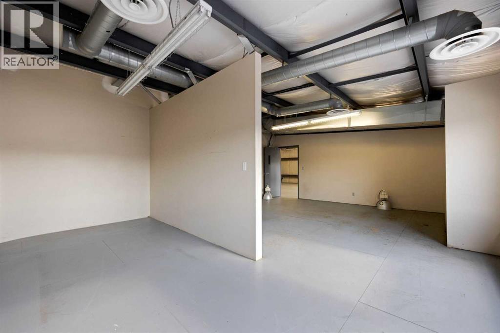 380 Mackenzie Boulevard Property Photo 38