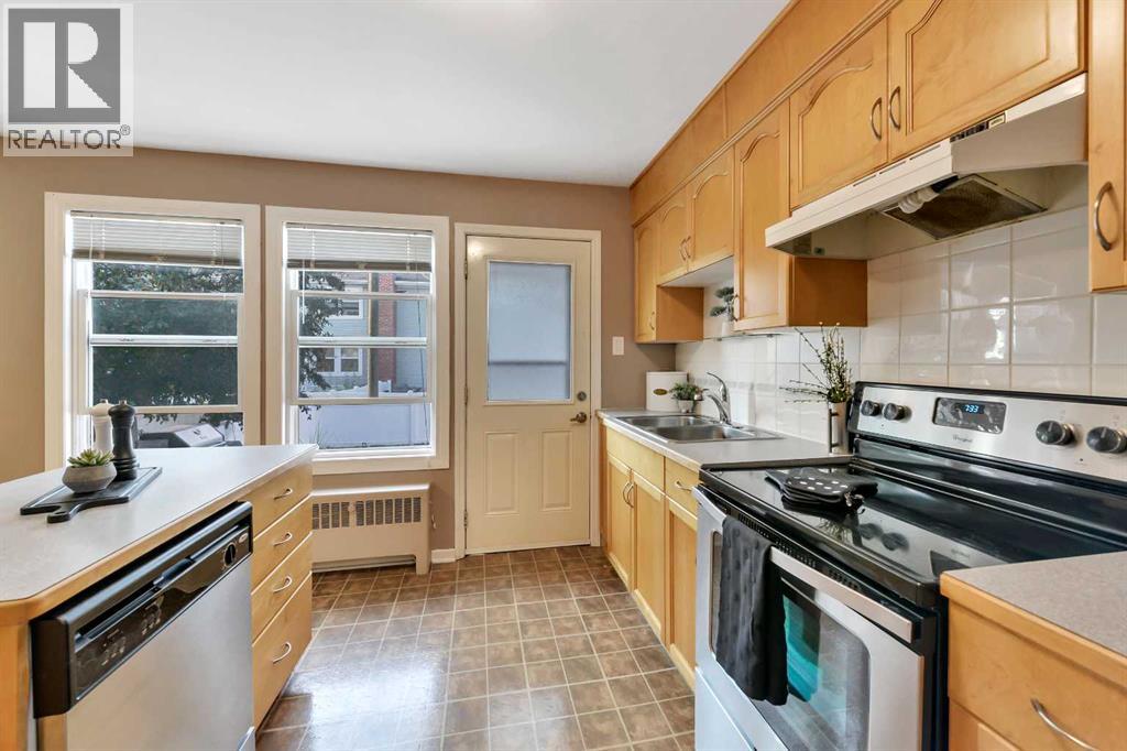 37 Poplar Crescent Property Photo 11