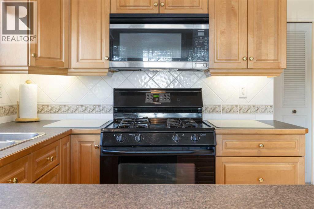 243 Radcliffe Place Se Property Photo 18