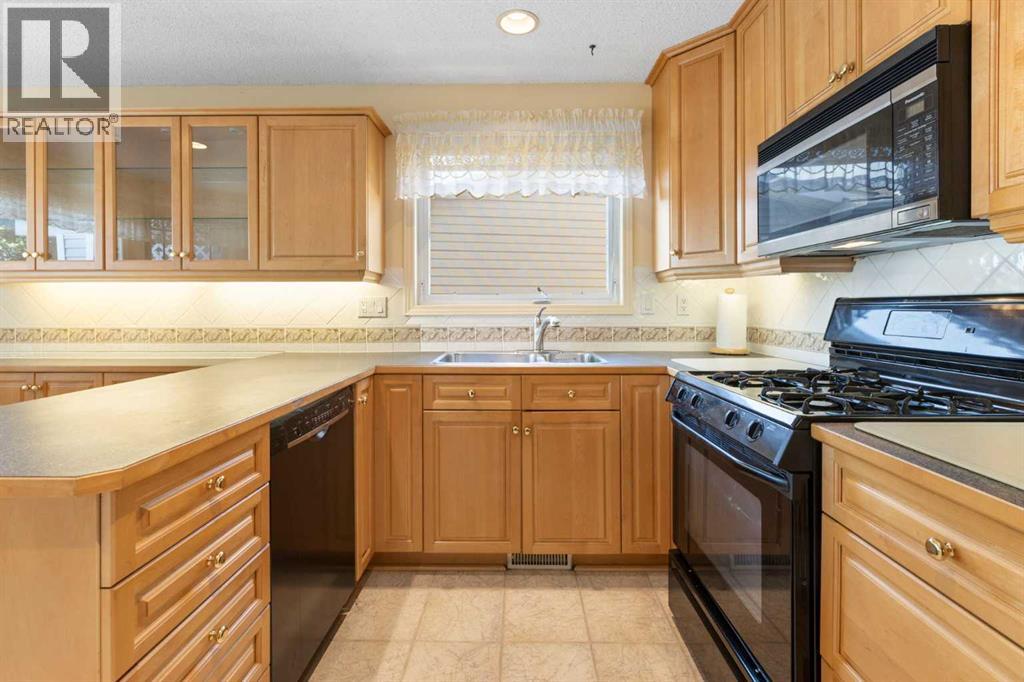 243 Radcliffe Place Se Property Photo 19