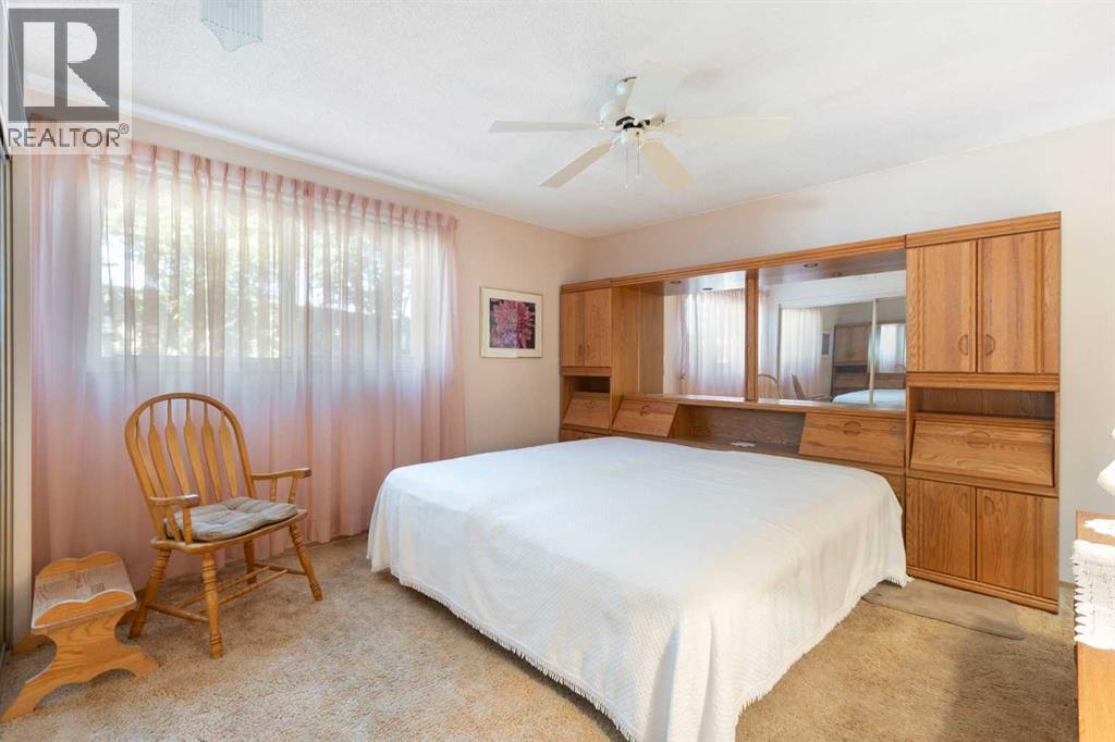 243 Radcliffe Place Se Property Photo 24