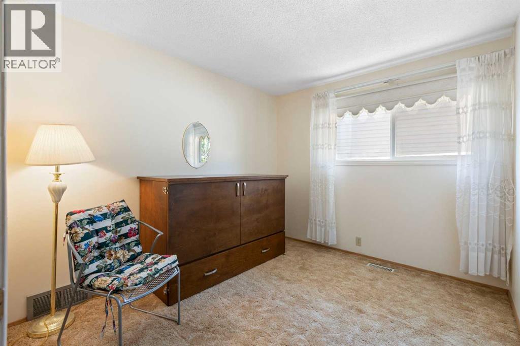 243 Radcliffe Place Se Property Photo 29