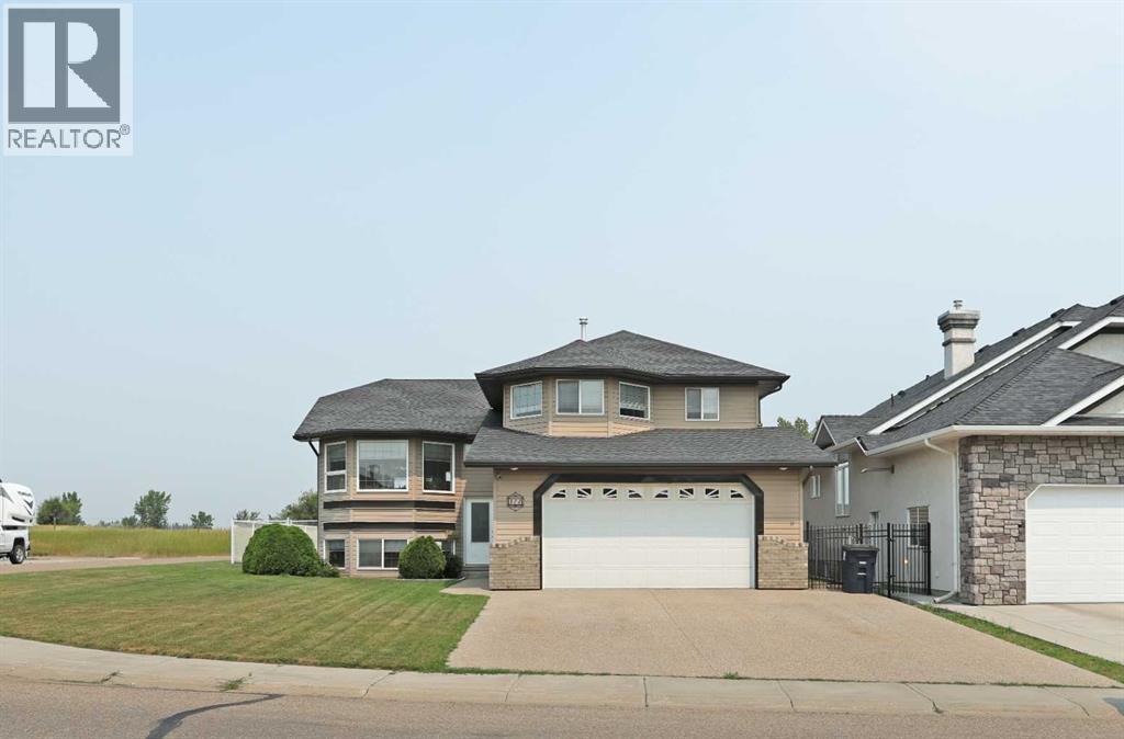 372 Lake Stafford Drive E Photo de la propriété 1