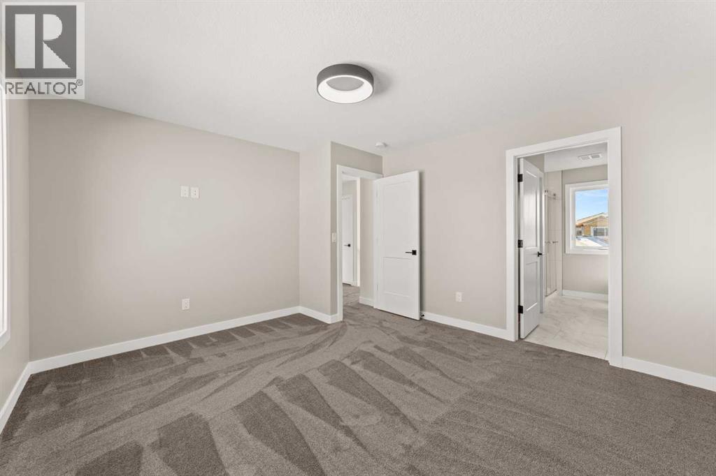 71 Vincent Crescent Property Photo 14