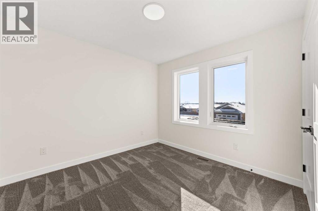 71 Vincent Crescent Property Photo 19