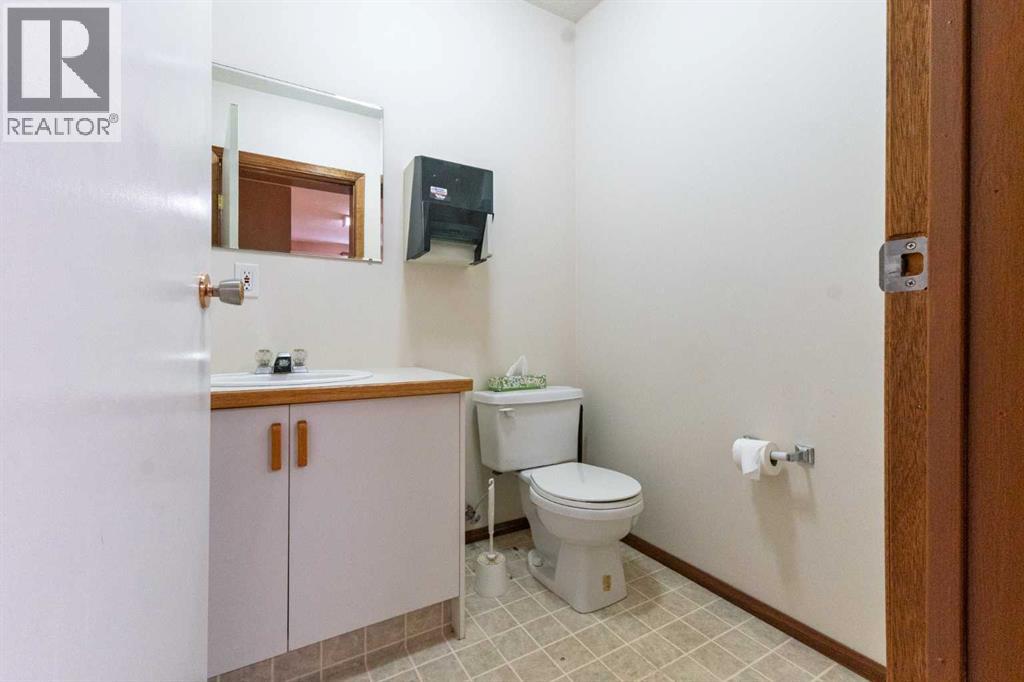 5509 Broadway Street Property Photo 14
