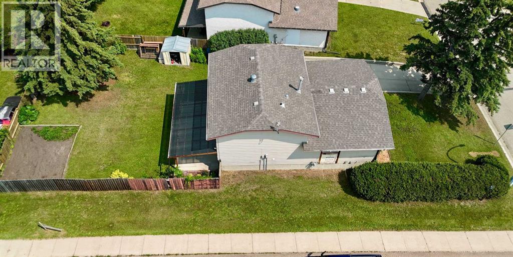 12 Opal Close Property Photo 4