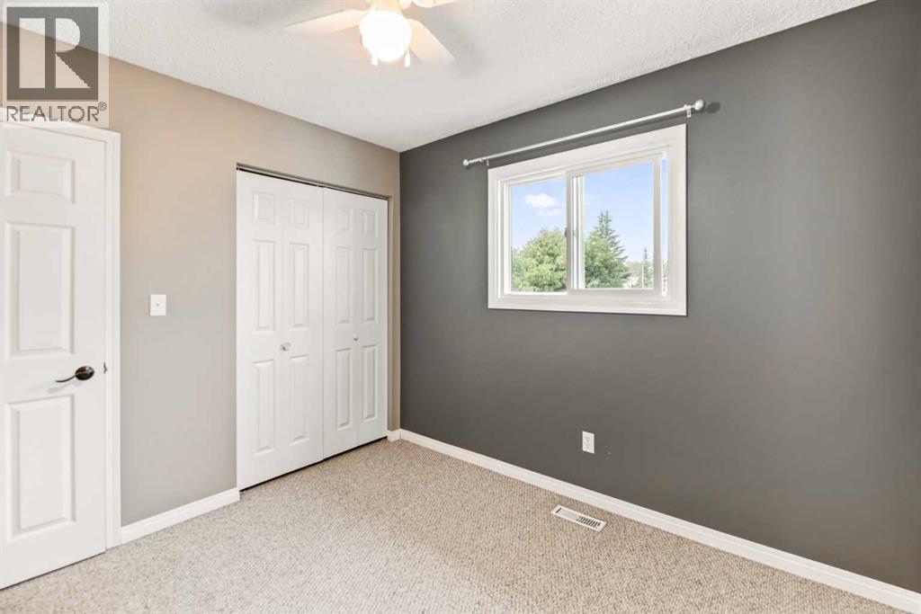 12 Opal Close Property Photo 31