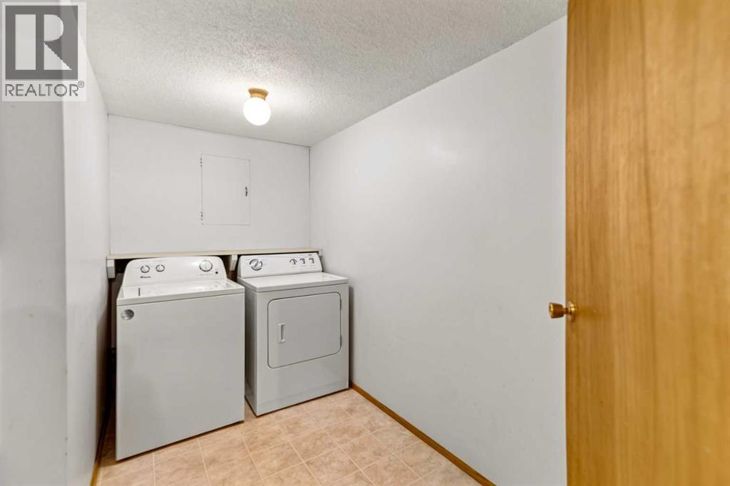 12 Opal Close Property Photo 36