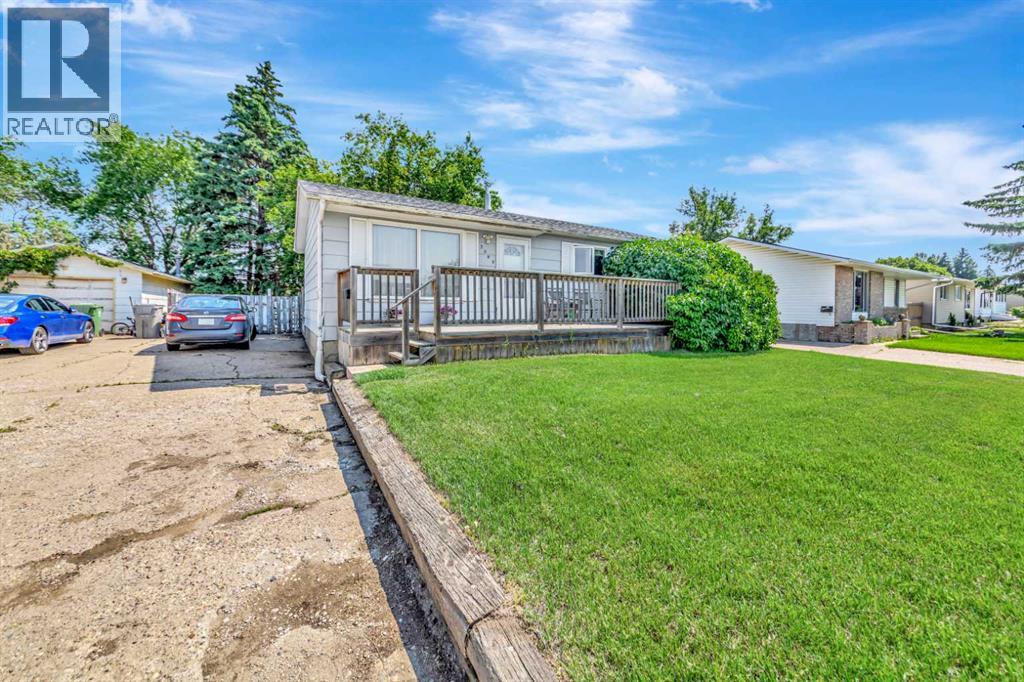 3009 49 Avenue Property Photo 1