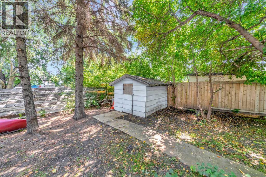 3009 49 Avenue Property Photo 27
