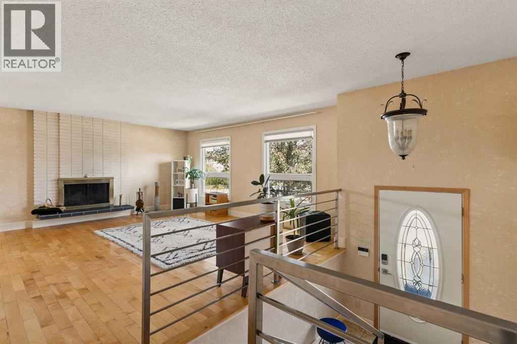 1824 Lake Bonavista Drive Se Property Photo 3