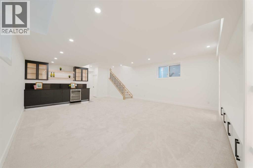 2207 Victoria Crescent Nw Property Photo 40