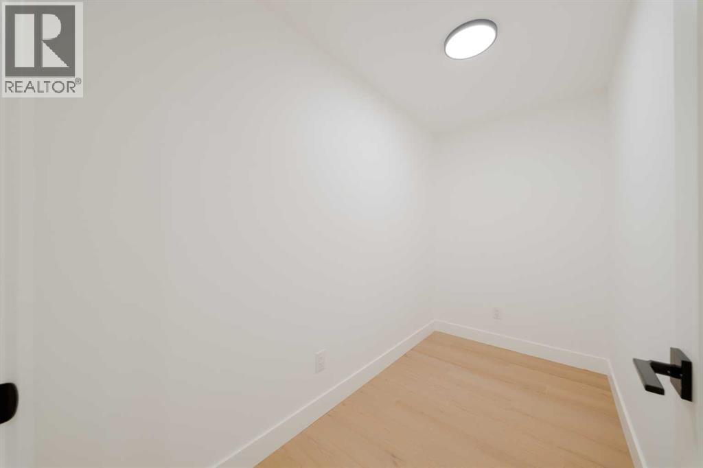 2207 Victoria Crescent Nw Property Photo 44