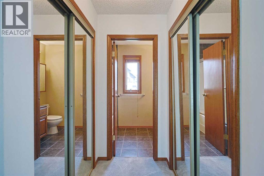 52 Edgeland Road Nw Property Photo 22